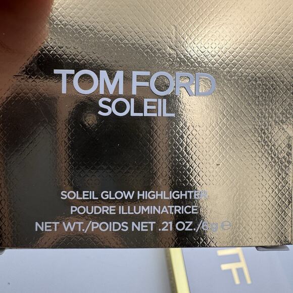 TOM FORD Soleil Glow Highlighter 02 Nude Sand 0.21 Oz/6g $95 NIB - Picture 3 of 6